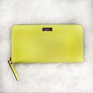 KATE SPADE • Newbury Lane Wallet